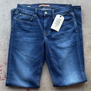 Joe’s Jeans Blue Denim Size 29 x  35 New With Tags NWT Classic Fit